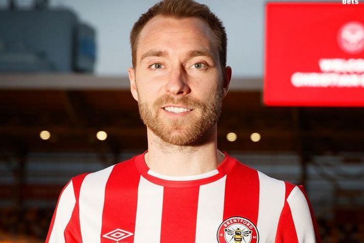 Christian Eriksen sést hér kominn í búning Bentford.