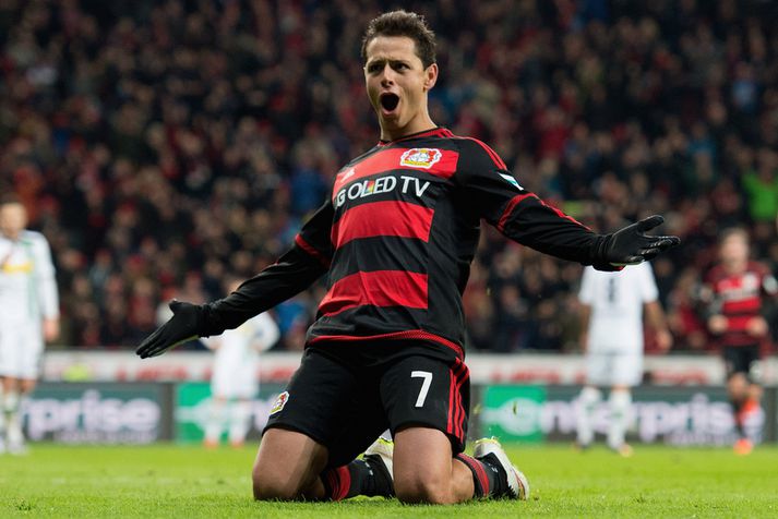 Javier Hernández er að slá í gegn í Þýskalandi.