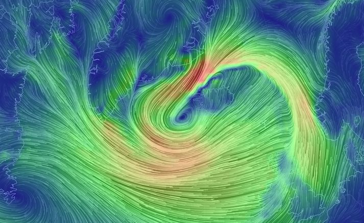 Ansi öflug lægð er nú við strendur Íslands.