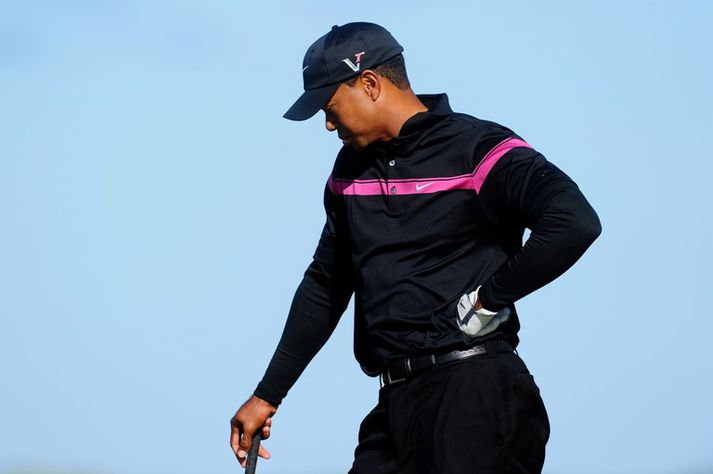 Tiger gengur illa að finna sitt fyrra form. Hann var oft svekktur í dag.