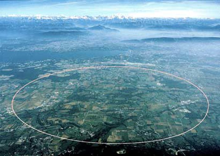Myndin sýnir legu ganga Kjarnorkurannsóknarráðsins CERN í Genf í Sviss.