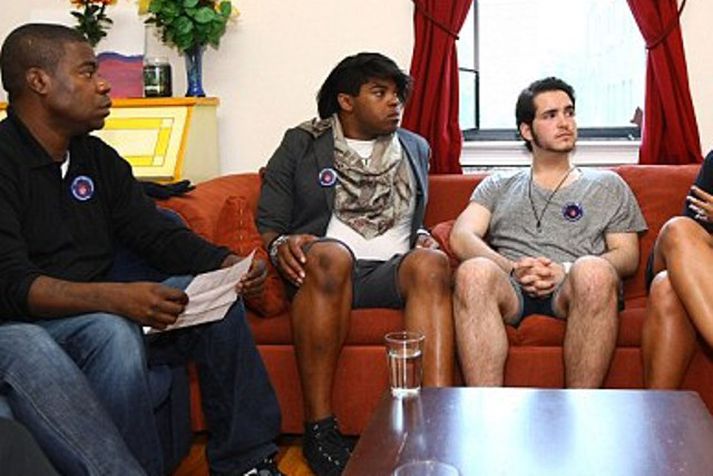 Sjónvarpsstjarnan Tracy Morgan hitti í New York í gær samkynheigð ungmenni sem eru heimilislaus.