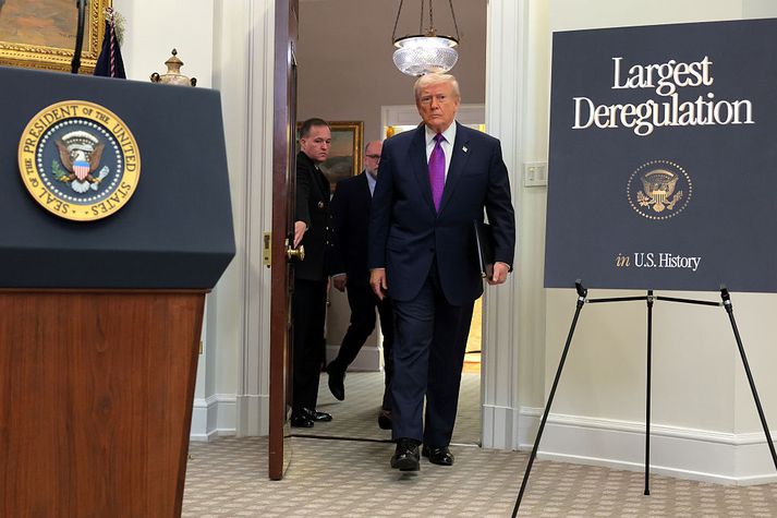 Umhverfisverndarsamtök segjast munu skjóta málinu til dómstóla.