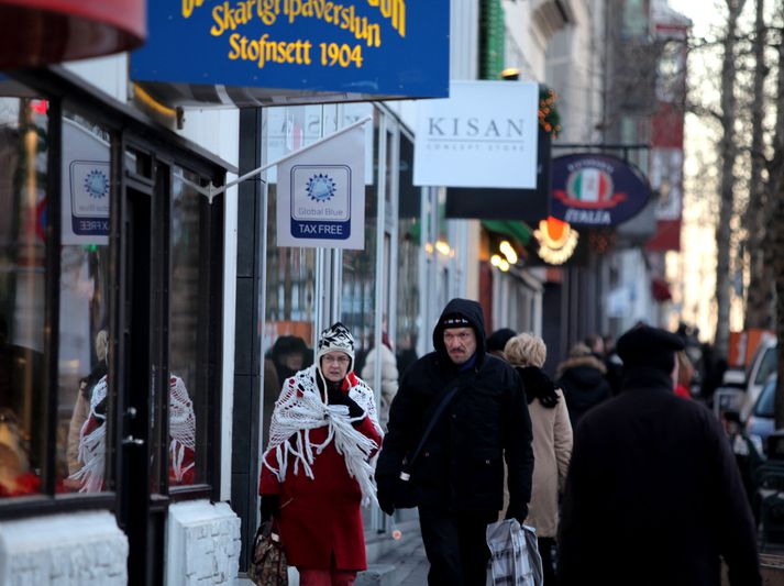 Fasteignaverð er hátt á mörgum svæðum í Reykjavík. Íbúar virðast því fremur kjósa sér aðra búsetu en í borginni. 