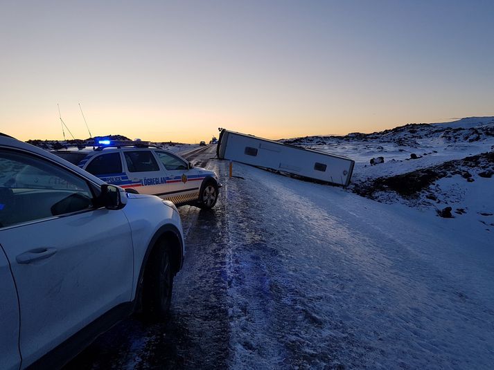 Rútuslysið í Eldhrauni í liðinni viku er eitt banaslysanna en þá lést ung kínversk kona. 