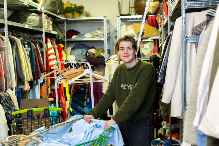 Húmoristinn og grínistinn Grettir Valsson ræddi við blaðamann um lífið og listina.