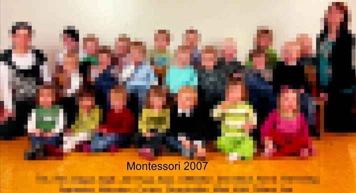 Yfir 20 börn voru í leikskólanum sem Einar og Beverly ráku í Garðabæ árið 2007.  Nú kemur fram að foreldrar að minnsta kosti eins barns kvörtuðu margítrekað til Garðabæjar árið 2006 vegna hjónanna. Hjónin voru hins vegar ekki stöðvuð og önnuðust börn í sveitarfélaginu til ársins 2015.  