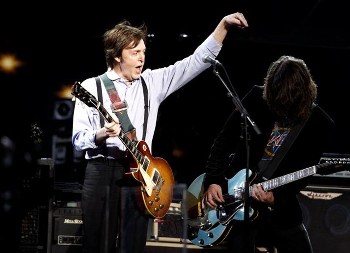 McCartney kom fram á Grammy-verðlaunahátíðinni fyrr í vikunni.