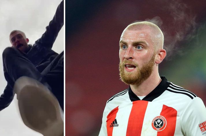 Oliver McBurnie brást illa við þegar hann sá mann mynda sig úti á götu.