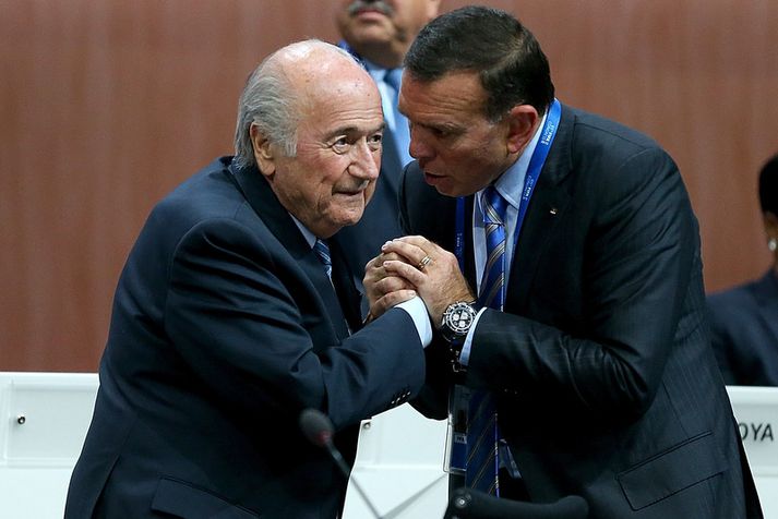 Juan Angel Napout með Sepp Blatter.