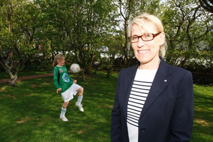 Hulda Gunnlaugsdóttir, forstjóri Landsspítalans, útilokar ekki að umbuna Einari Karli síðar.