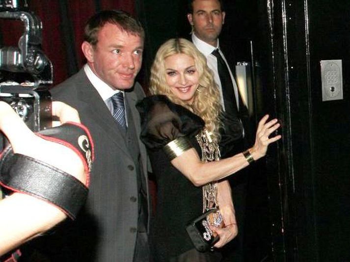 Fimmtuga Madonna og Guy Ritchie.