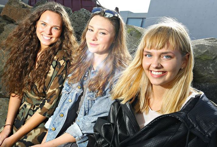 Marta Hlín, Anna Maggý og Margrét Unnur halda uppi blogginu Adulescentulus