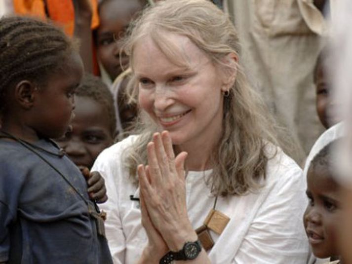 Mia Farrow.