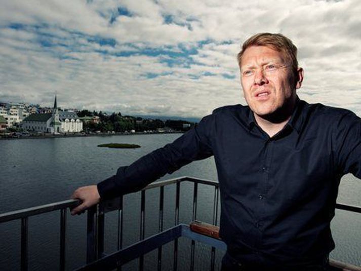 Jón Gnarr, borgarstjóri í Reykjavík, hefur miklar áhyggjur af skemmtistaðnum Nasa.