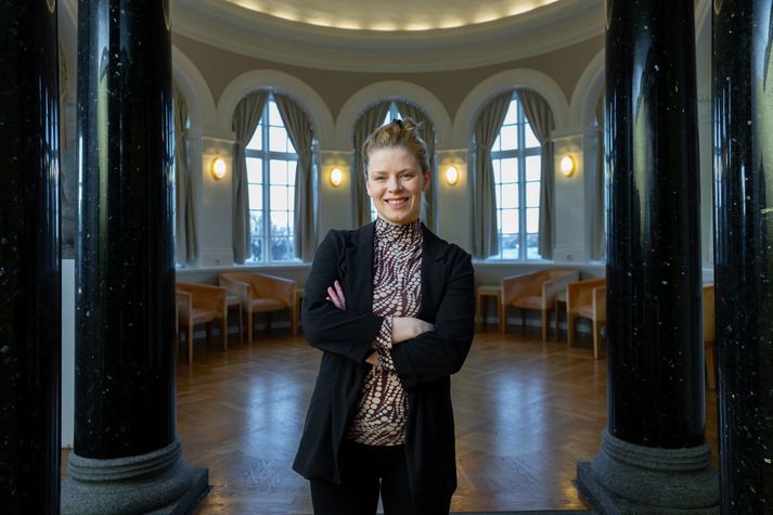 Arndís Anna Kristínardóttir Gunnarsdóttir þingmaður ræðir líf sitt á opinskáum nótum í Einkalífinu.