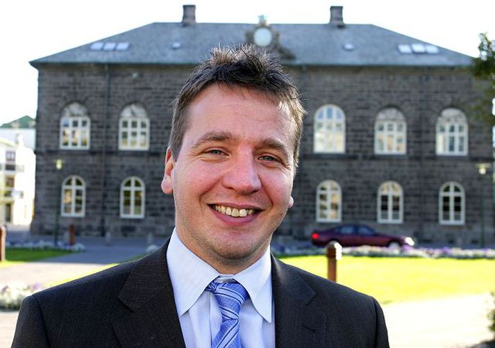 @Mynd -FoMed 6,5p CP:Guðlaugur Þór Þórðarson alþingismaður Guðlaugur Þór telur hindranir óþarfar.