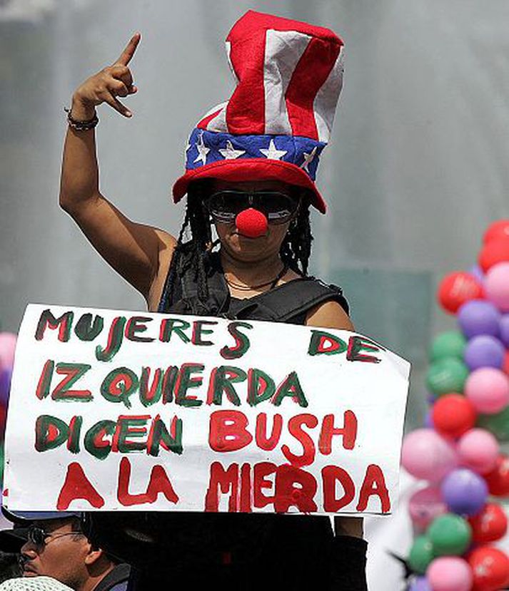 Bush fær óblíðar móttökur Frá mótmælum í Gvatemala.