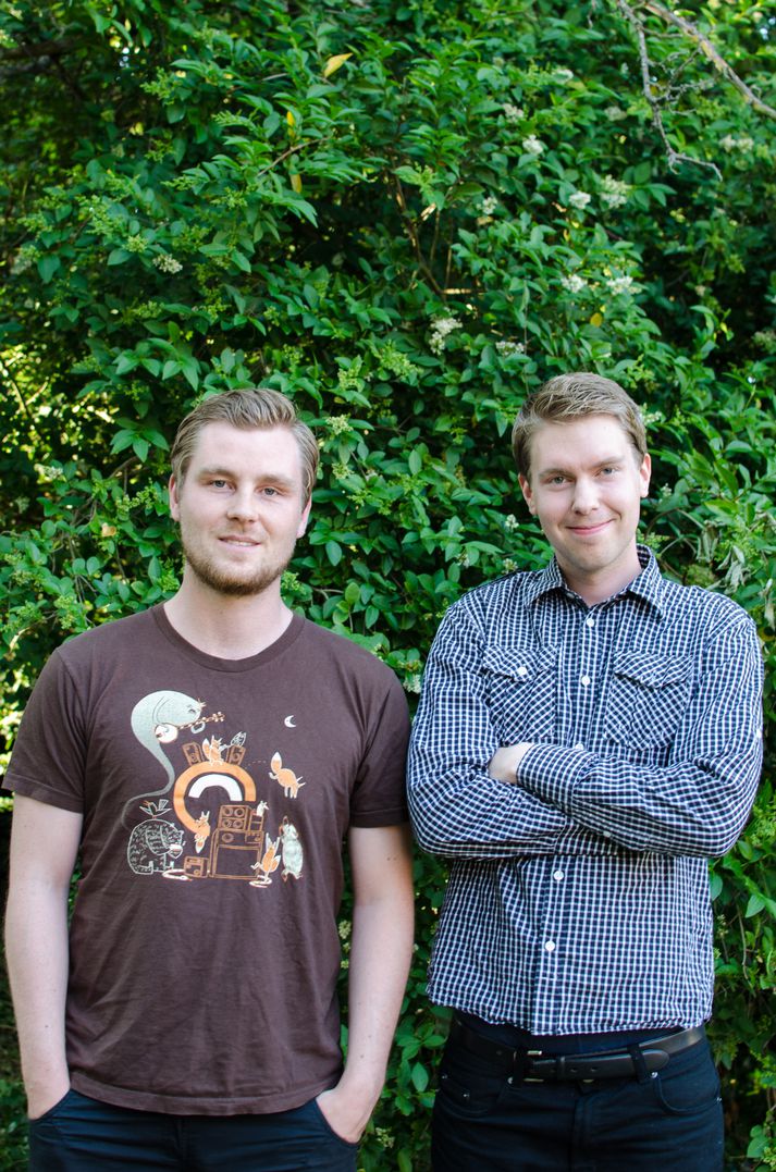 Ragnar Hrafnkelsson og Smári Gunnarsson hönnuðu appið Galdrastafi. Appinu má líkja við stafrænan ratleik sem hugsaður er fyrir ferðamenn.