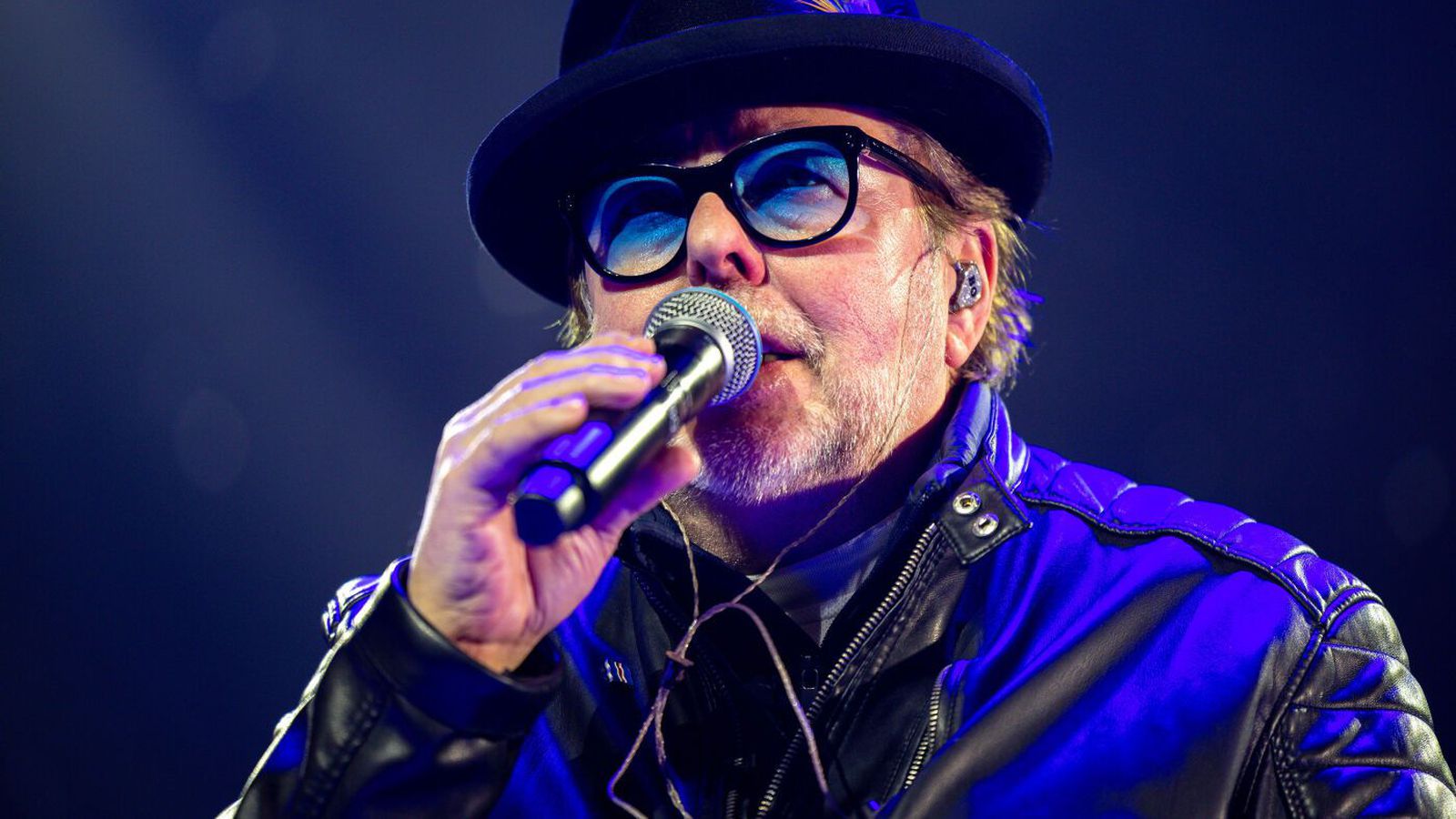 Björg­vin Hall­dórs­son látinn