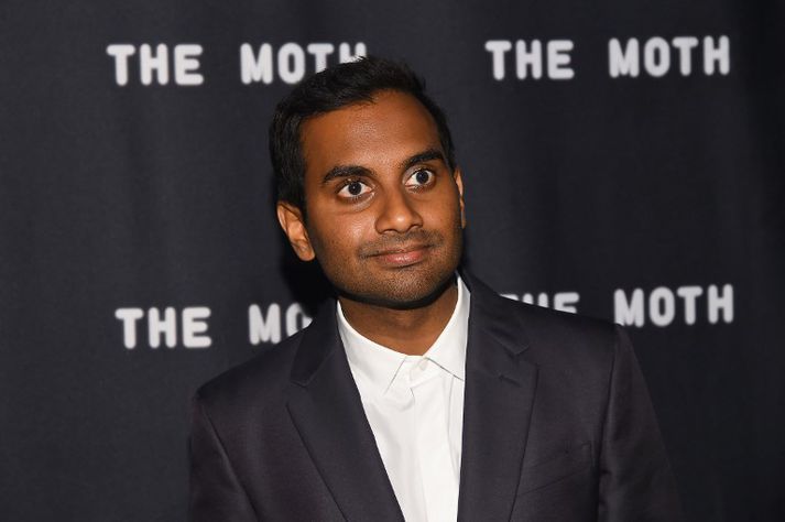 Ansari er þekktastur fyrir hlutverk sín í þáttunum Parks and Recreation og Master of None.