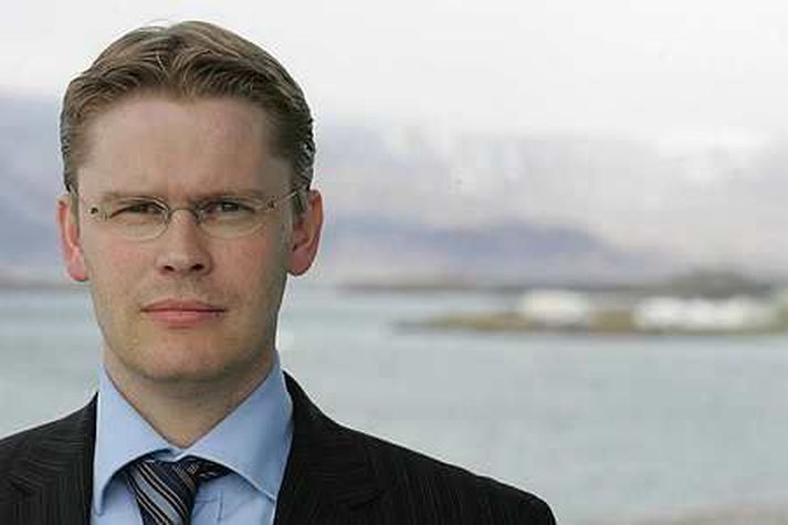 Jónas Sigurgeirsson, framkvæmdastjóri samskiptasviðs Kaupþings er ánægður með niðurstöðu nefndarinnar.