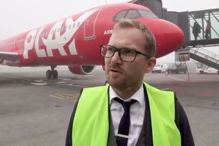 Arnar Már Magnússon, nýr framkvæmdastjóri flugrekstrarsviðs Icelandair, var áður stjórnandi hjá Play. Þá vildi hann halda einfaldleikanum, að vera eingöngu með þotur úr Airbus A320-fjölskyldunni.