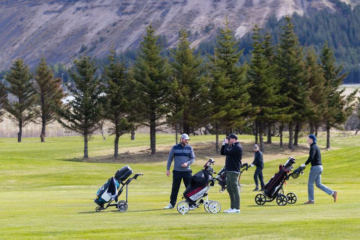 Viðbragðshópur GSÍ vinnur að því að greina stöðuna og hyggst senda frá sér tilkynningu til golfklúbba landsins um leið og þeirri greiningarvinnu er lokið.