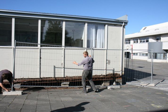 Húsnæðið var girt af í dag. Mynd/ Reykjavíkurborg.