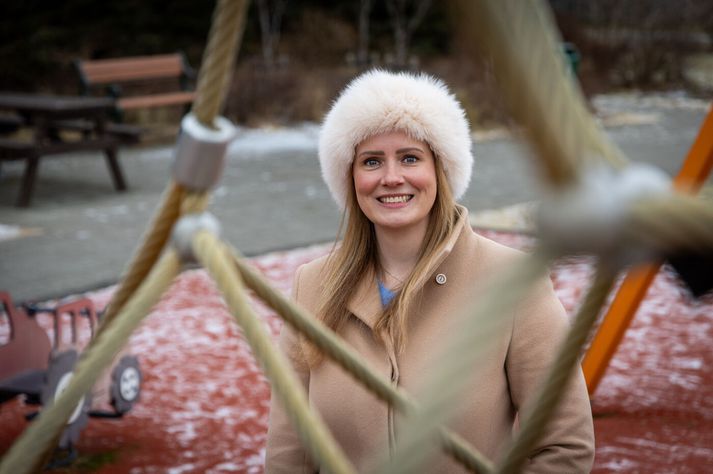 Ólöf Kristjánsdóttir, markaðstjóri Taktikal og formaður WomenTechIceland, leysir Wordle dagsins eftir fyrsta fund en áður en hún dembir sér í vinnu og verkefni. 