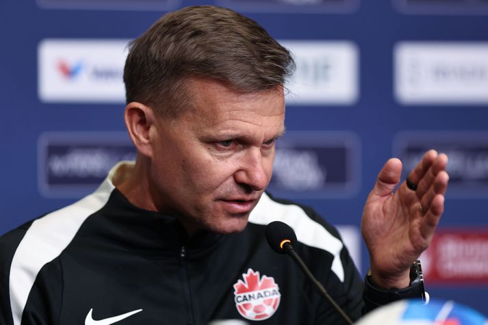 Jesse Marsch segir að það geti ekki lengur verið tilviljun þegar leikmenn MLS liða veikjast annað árið í röð fyrir úrslitaleik Meistaradeildarinnar.