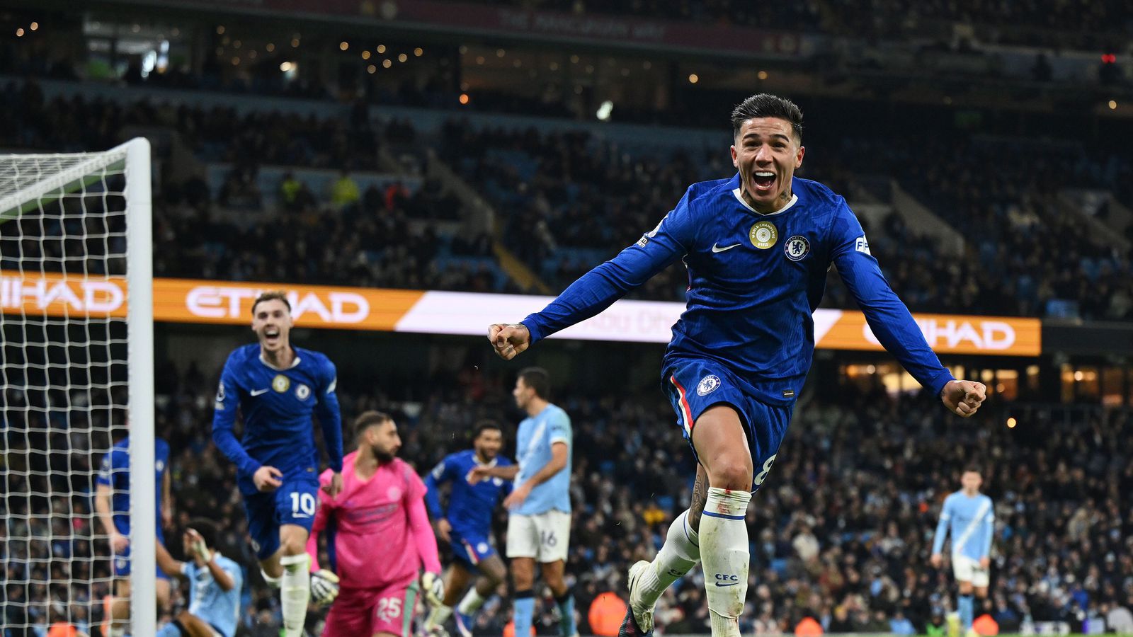 Stjóralaust Chelsea-lið jafnaði metin í uppbótartíma