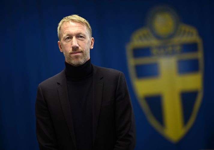 Graham Potter mætti í svörtu frá toppi til táar á blaðamannafundinn.