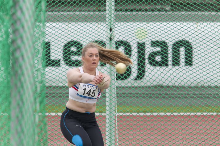 Vigdís Jónsdóttir hefur ákveðið að leggja sleggjuna á hilluna.