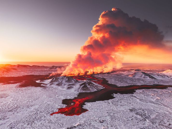 Frá eldgosinu sem hófst þann 8. febrúar síðastliðinn.