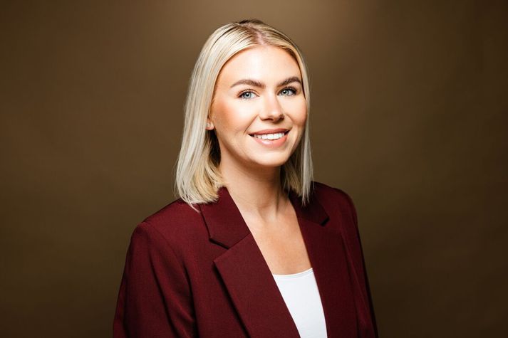 Kynslóðir Íslendinga hafa alist upp við Gula miðann sem heldur upp á 40 ára afmæli sitt um þessar mundir  með nýju og fersku útliti og afmælisherferðinni „Frá kynslóð til kynslóðar“. Margrét Dagbjört Pétursdóttir er markaðsstjóri Heilsu ehf. og Gula miðans.