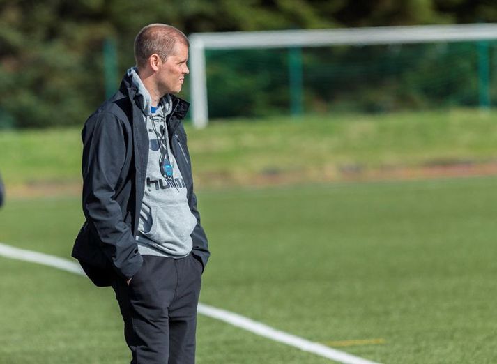 Siggi Raggi er í hörðum toppslag við Klaksvík í færeysku úrvalsdeildinni í fótbolta.