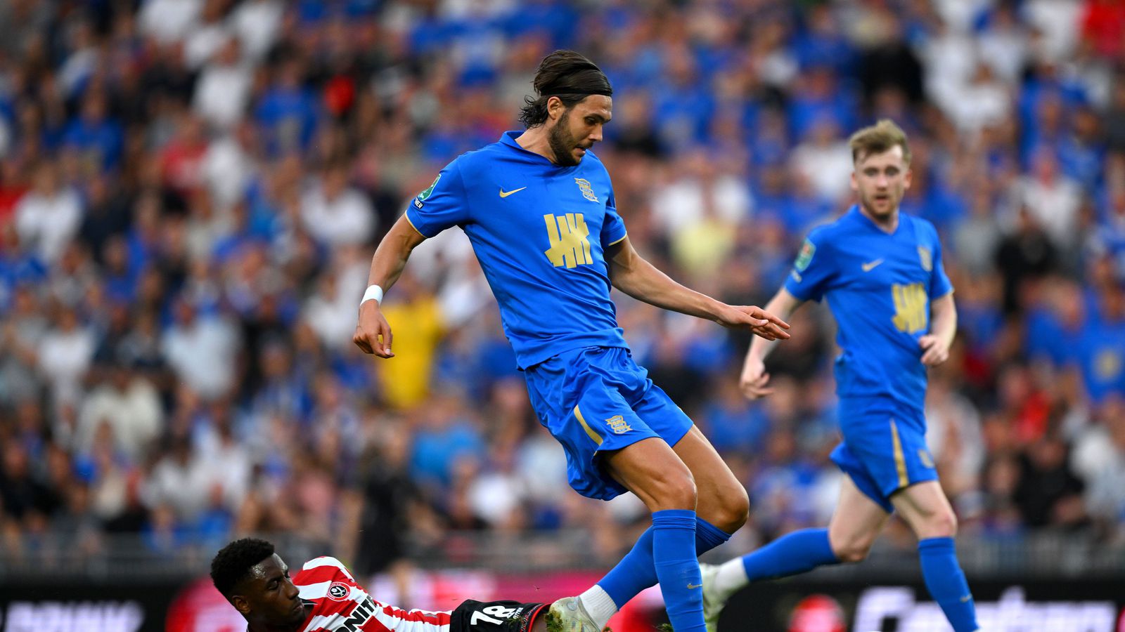 Fyrsta tapið hjá Willum og fé­lögum kom í Leicester