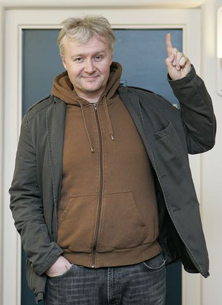 Friðrik Þór áætlar að tökur á Tíma nornarinnar byrji í lok þessa mánaðar eða byrjun þess næsta. Hjálmar Hjálmarsson mun leika Einar blaðamann, sögupersónuna frægu.