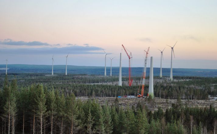 48 vindmyllur eru þegar risnar í Norður-Svíþjóð á vegum Svevind.