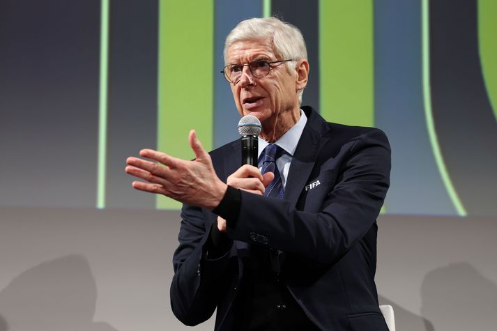 Arsene Wenger hefur talað mikið fyrir breytingu á rangstöðureglunni. 