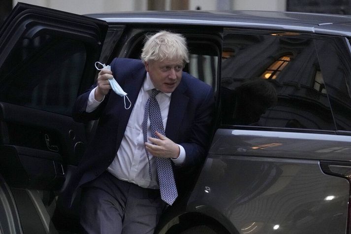 Boris Johnson hefur sætt mikillar gagnrýni vegna veisluhalda í Downingstræti 10 á tímum kórónuveirunnar.