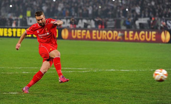 Lambert hefur leikið 11 landsleiki fyrir England og skorað þrjú mörk.
