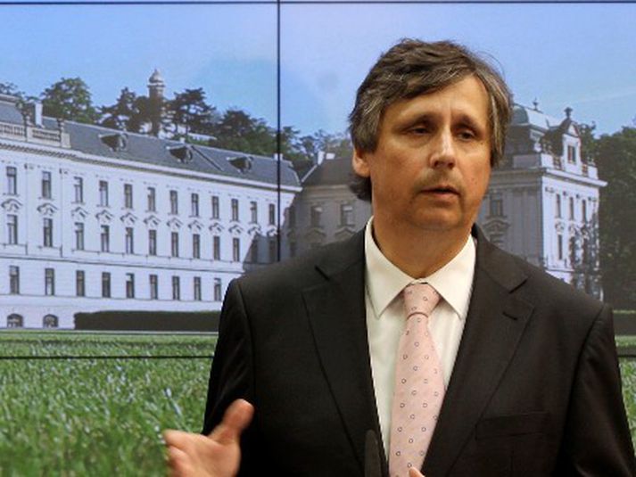 Jan Fischer er forsætisráðherra Tékklands til bráðabirgða.