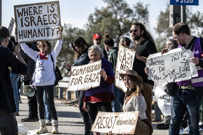 Frá mótmælum fyrir utan Sde Teiman fangabúðirnar fyrr á þessu ári.