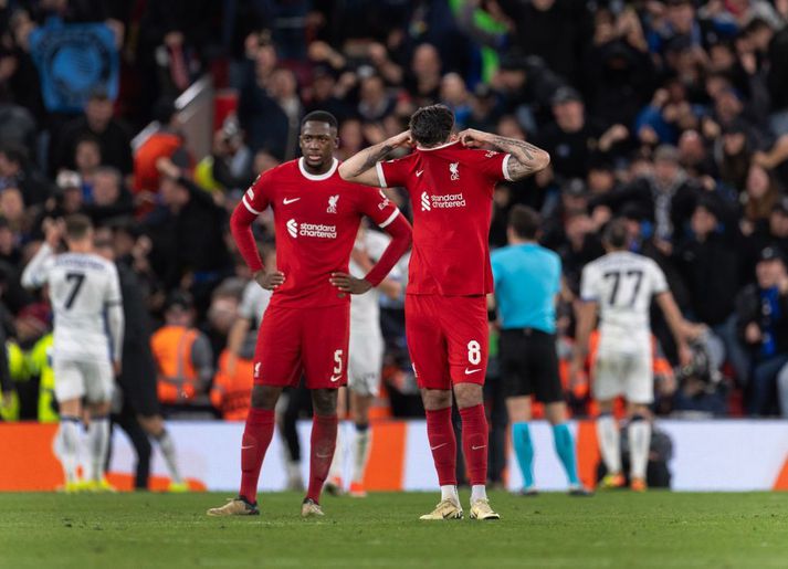 Liverpool-menn leyndu ekki vonbrigðum sínum á Anfield í gærkvöld.