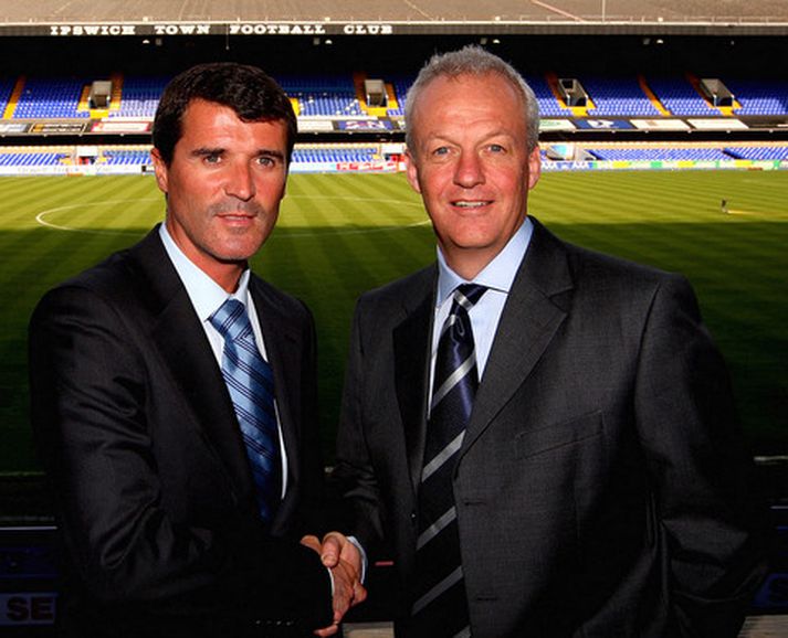 Keane er hér boðinn velkominn til Ispwich í dag.