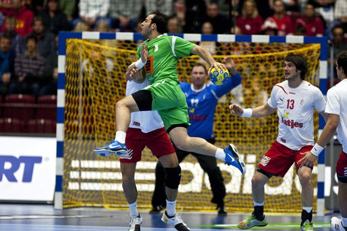 Spellerberg (nr. 13) í leik gegn Alsír