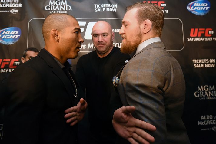 Jose Aldo gegn Conor McGregor átti að vera bardagi ársins.