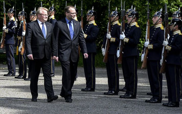 Varnarmálaráðherrar Svíþjóðar og Finnlands, Peter Hultqvist og Jussi Niinisto, funduðu í síðasta mánuði. 